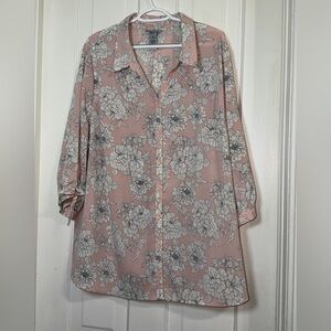 Women's plus size 2X Catherines Pink and White‎ Floral Top, shirt, blouse 22/24W